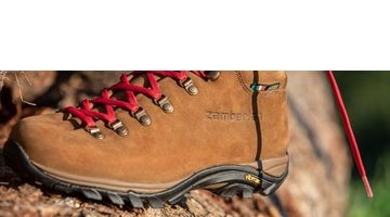 Zamberlan-320-New-Trail-Lite-EVO-BLOG-5d38713b02e58e2f9cdb0b65