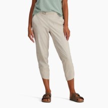 RoyalRobbins-y624004_105_model_cu_hempline_capri-undyed9